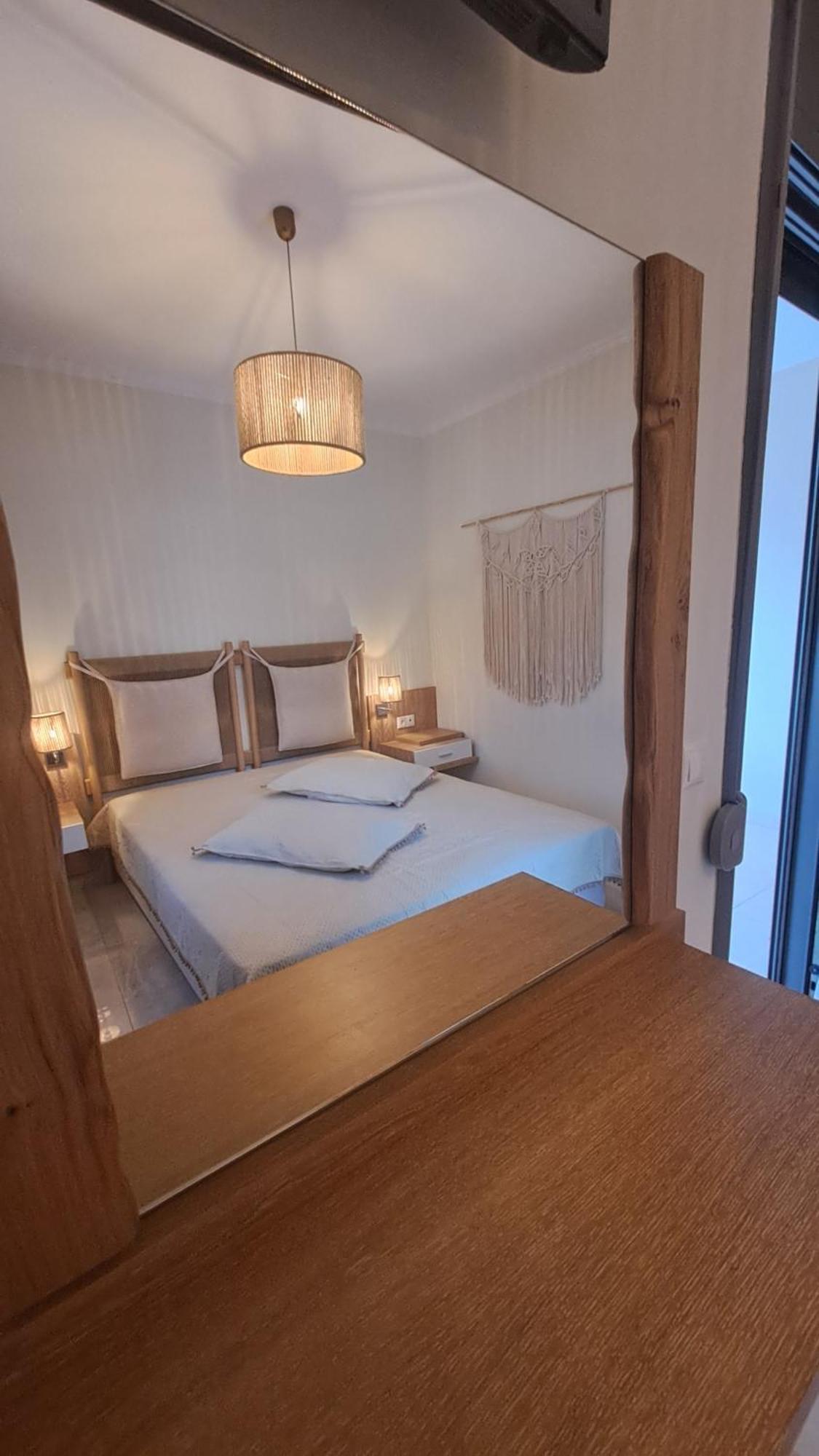 Artemis Plaza Aparthotel Agia Paraskevi  Exterior photo