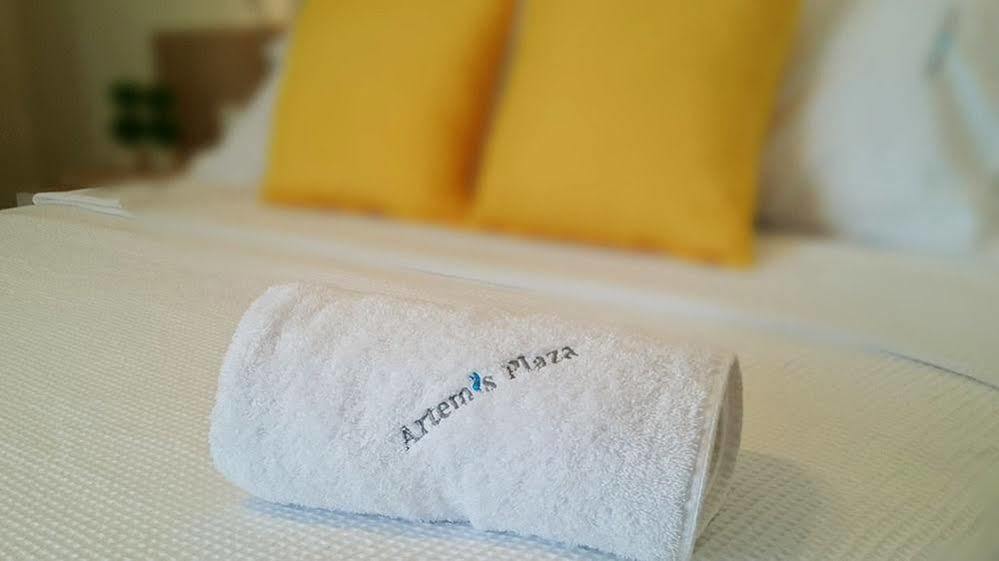 Artemis Plaza Aparthotel Agia Paraskevi  Exterior photo