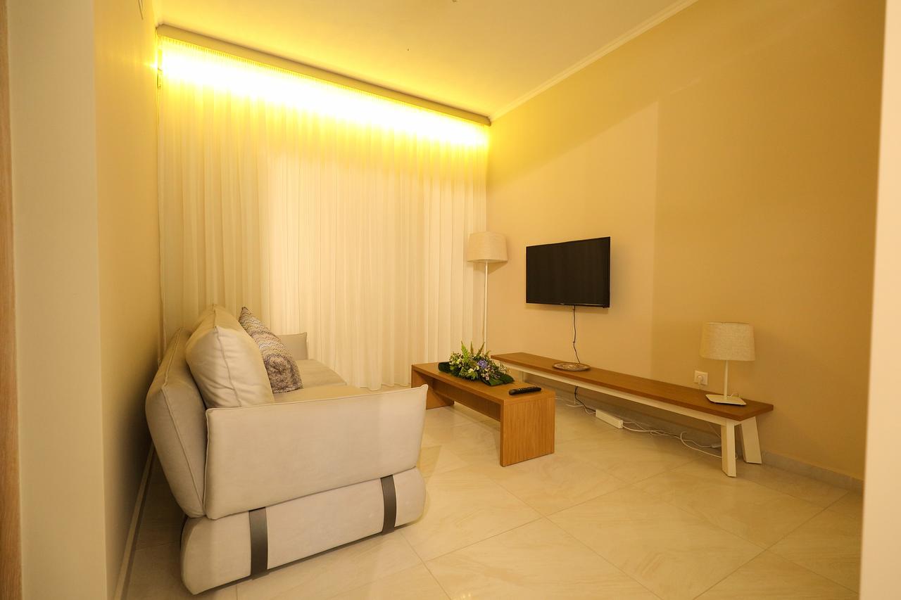 Artemis Plaza Aparthotel Agia Paraskevi  Exterior photo