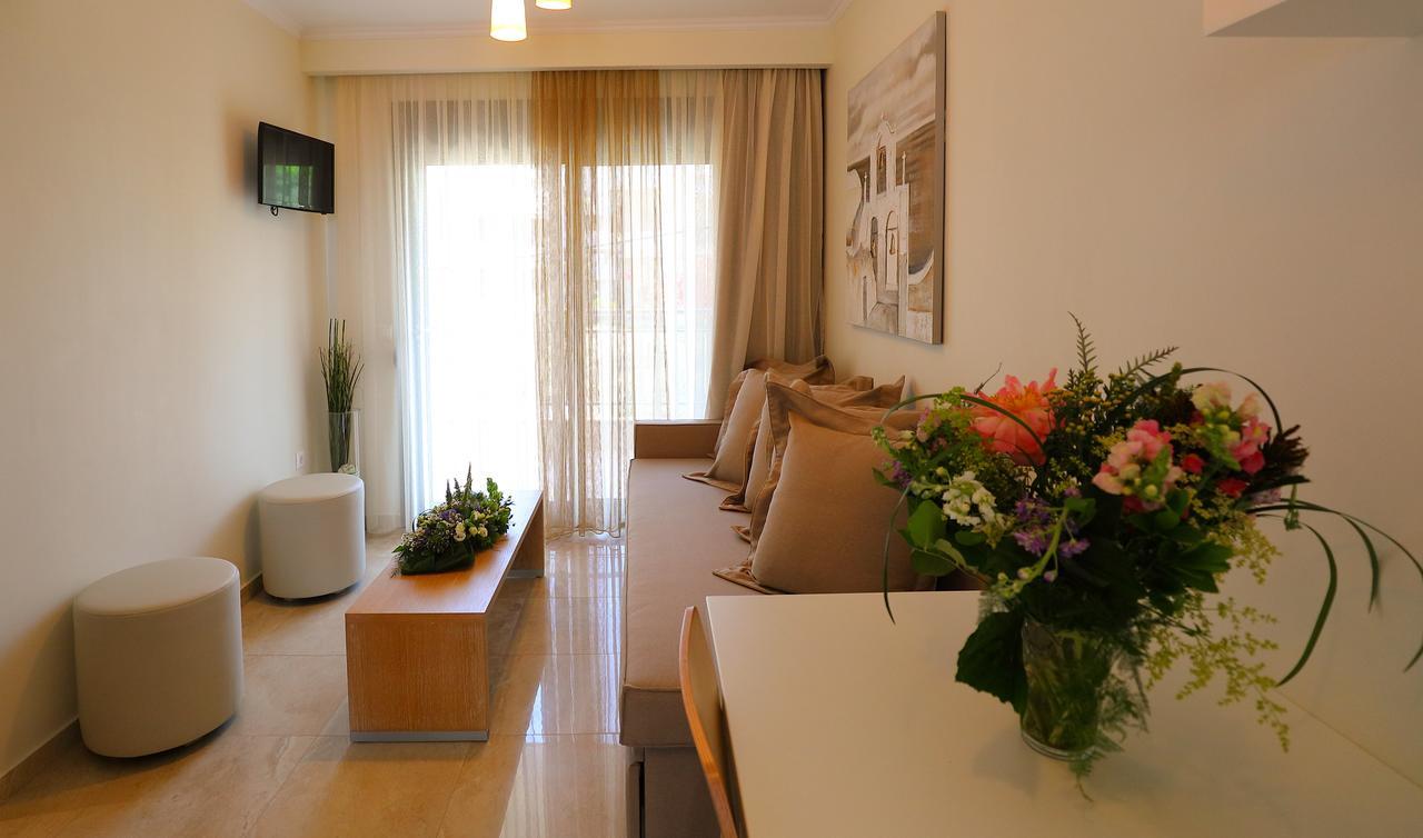 Artemis Plaza Aparthotel Agia Paraskevi  Exterior photo